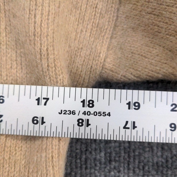 I.B. Diffusion Women's Pullover Knit Sweater Tan Medium Long Sleeve Lambswool - Picture 11 of 11